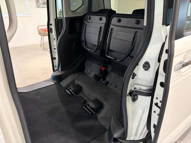 ホンダ Ｎ　ＢＯＸ ６６０ カスタムＧ ターボＳＳパッケージ H25年 (関東) 99