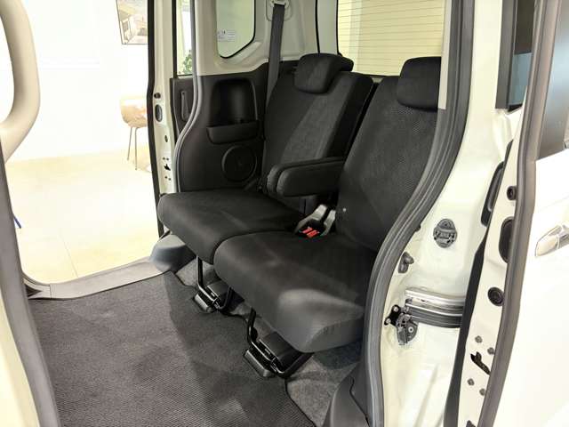 ホンダ Ｎ　ＢＯＸ ６６０ カスタムＧ ターボＳＳパッケージ H25年 (関東) 99