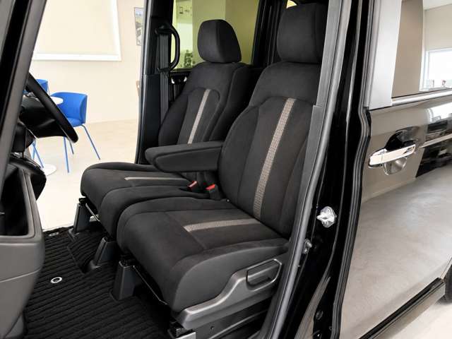 ホンダ Ｎ　ＢＯＸ カスタム ６６０ Ｇ Ｌ ホンダセンシング H29年 (関東) 99