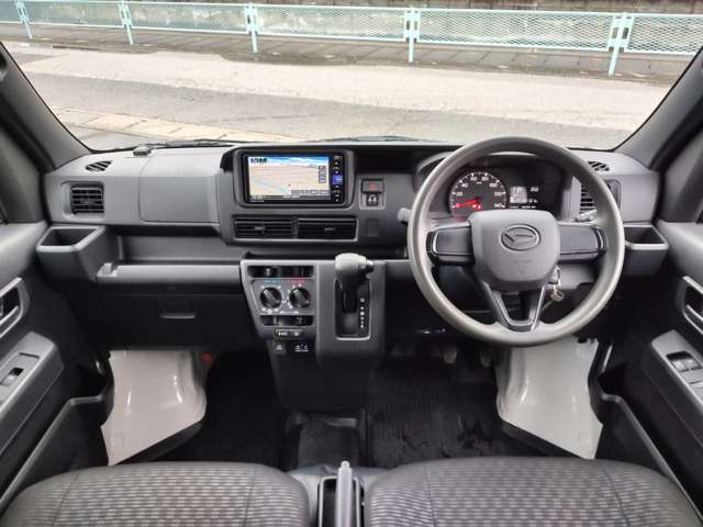 ダイハツ ハイゼットカーゴ ６６０ デラックス R4年 (関東) 99