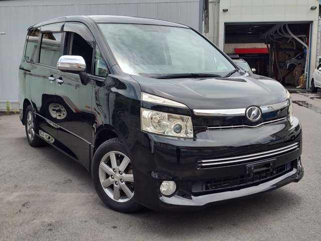 トヨタ ヴォクシー ２．０ ＺＳ 煌ＩＩ H21年 (関東) 99