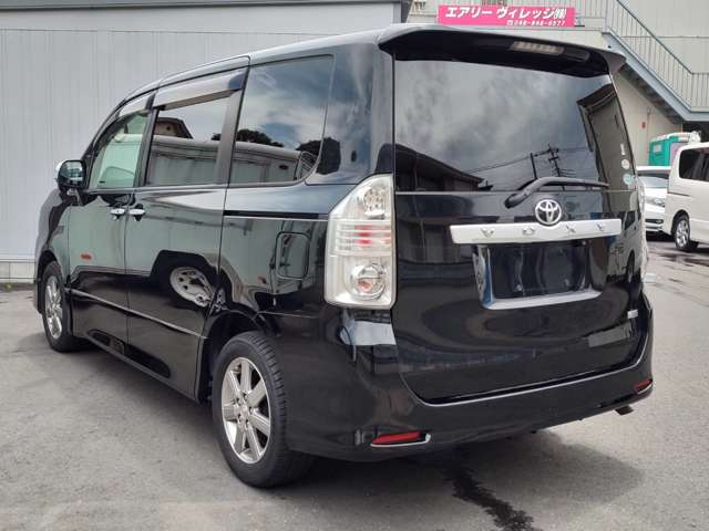 トヨタ ヴォクシー ２．０ ＺＳ 煌ＩＩ H21年 (関東) 99