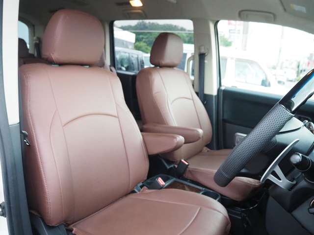 三菱 デリカ　Ｄ：５ ２．４ シャモニー ４ＷＤ H22年 (関東) 99