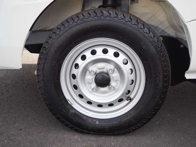 ダイハツ ハイゼットトラック ６６０ スタンダード ３方開 ４ＷＤ R7年 (関東) 99