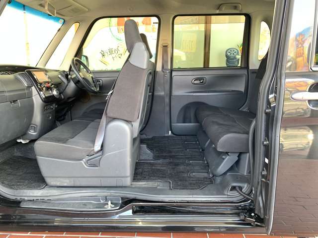 ダイハツ タント ６６０ カスタム ＲＳ H25年 (関東) 99