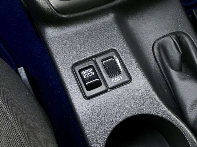 スバル インプレッサ ２．０ ＷＲＸ ４ＷＤ H16年 (関東) 99