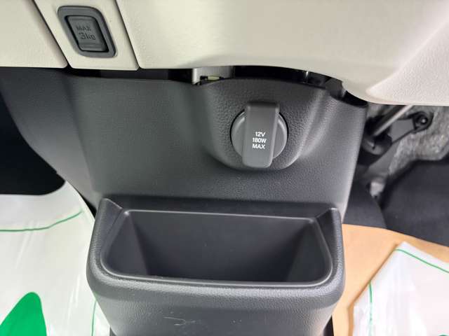 ホンダ Ｎ　ＢＯＸ ６６０ R8年 (関東) 99