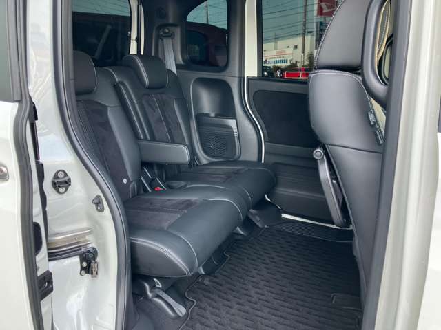 ホンダ Ｎ　ＢＯＸ カスタム ６６０ Ｌ ターボ R5年 (関東) 99