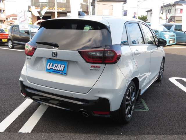 ホンダ フィット　ハイブリッド １．５ Ｅ：ＨＥＶ ＲＳ R5年 (関東) 99