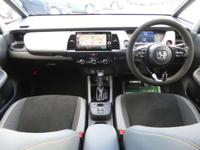 ホンダ フィット　ハイブリッド １．５ Ｅ：ＨＥＶ ＲＳ R5年 (関東) 99