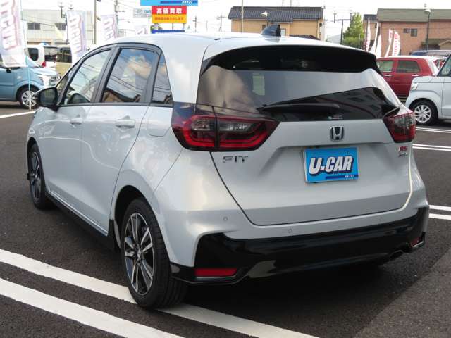 ホンダ フィット　ハイブリッド １．５ Ｅ：ＨＥＶ ＲＳ R5年 (関東) 99