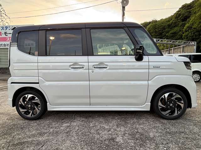 スズキ スペーシア ６６０ カスタム ハイブリッド ＸＳ R8年 (関東) 99