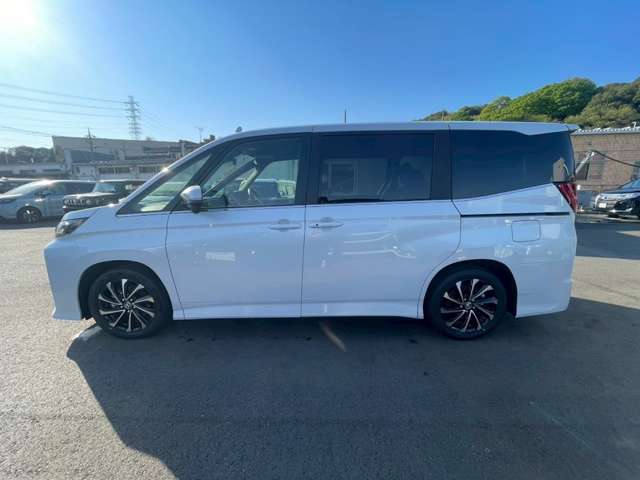 トヨタ ノア ２．０ Ｓ－Ｚ R7年 (関東) 99