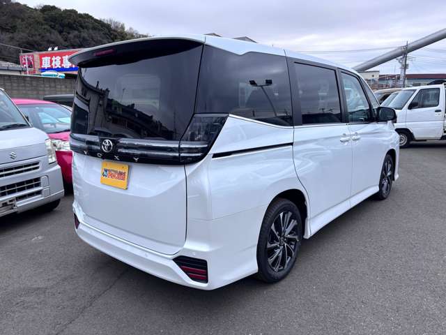 トヨタ ヴォクシー ２．０ Ｓ－Ｚ R8年 (関東) 99