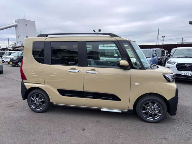ダイハツ タント ６６０ ファンクロス リミテッド R8年 (関東) 99