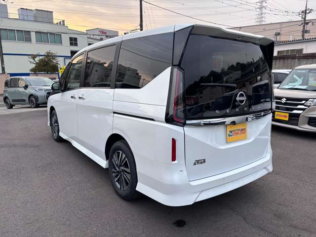 日産 セレナ ２．０ ハイウェイスターＶ R8年 (関東) 99