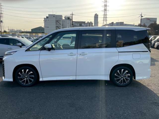 トヨタ ヴォクシー ２．０ Ｓ－Ｚ R7年 (関東) 99
