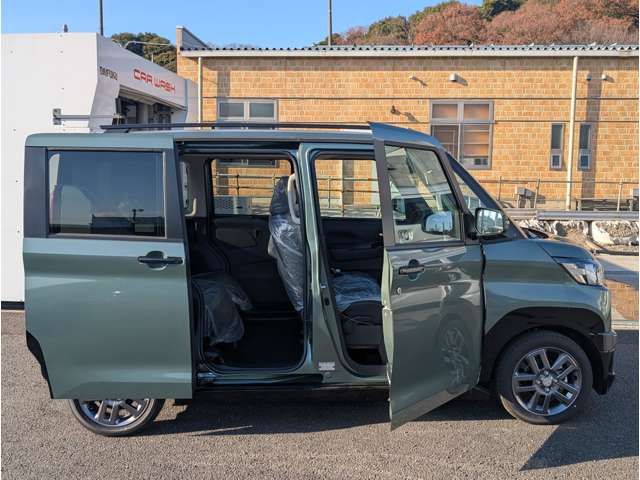 三菱 デリカ　ミニ ６６０ Ｔ プレミアム リミテッド エディション R7年 (関東) 99