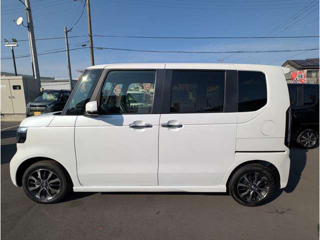 ホンダ Ｎ　ＢＯＸ カスタム ６６０ R8年 (関東) 99