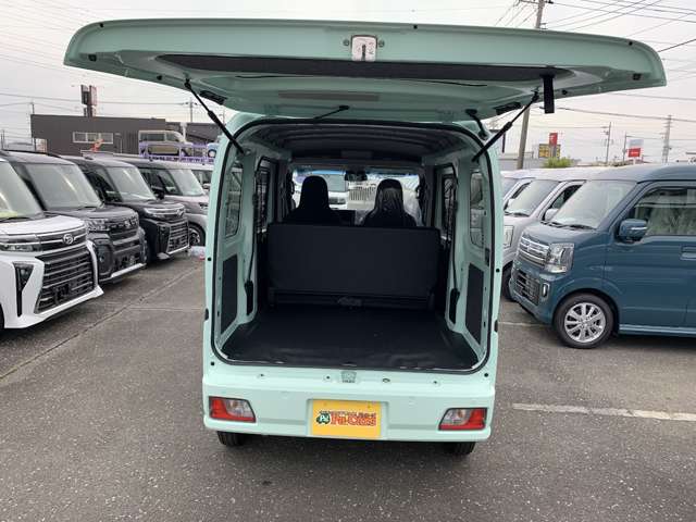 ダイハツ ハイゼットカーゴ ６６０ デラックス R7年 (関東) 99