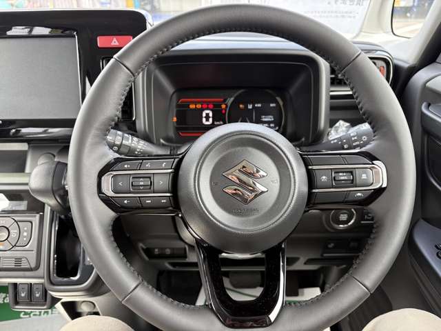 スズキ スペーシア ６６０ ギア ハイブリッド ＸＺ R7年 (関東) 99
