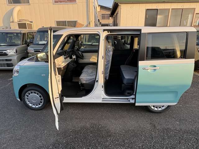 ダイハツ ムーヴ　キャンバス ６６０ ストライプス Ｘ R7年 (関東) 99