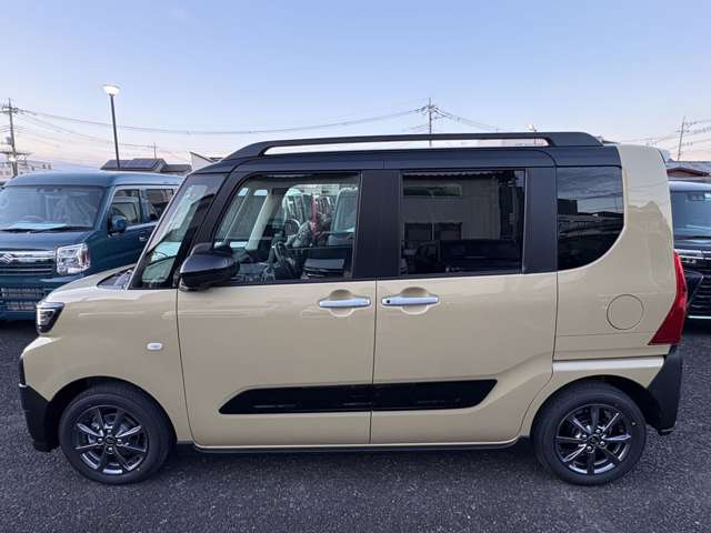 ダイハツ タント ６６０ ファンクロス R7年 (関東) 99