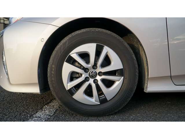 トヨタ プリウス １．８ Ａ H29年 (関東) 99