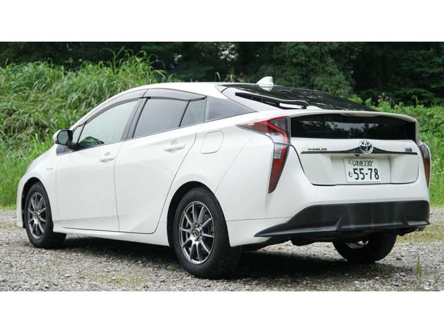 トヨタ プリウス １．８ Ｓ ツーリングセレクション H28年 (関東) 99