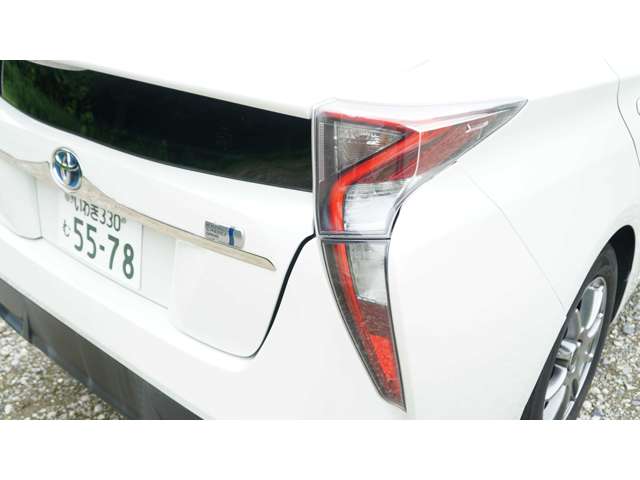 トヨタ プリウス １．８ Ｓ ツーリングセレクション H28年 (関東) 99
