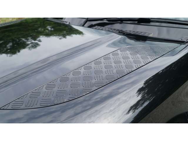 ランドローバー ディフェンダー １１０ ２．０Ｌ Ｐ３００ ４ＷＤ R4年 (関東) 99