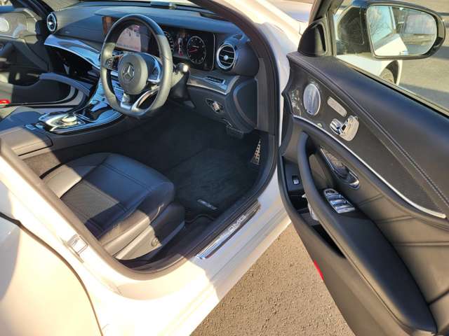 メルセデスＡＭＧ Ｅクラス Ｅ４３ ４マチック ４ＷＤ H30年 (関東) 99