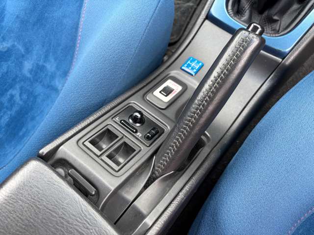 スバル インプレッサ ２．０ ＷＲＸ タイプＲＡ バージョンＶＩ リミテッド ４ＷＤ H12年 (関東) 99