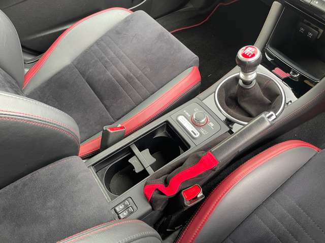 スバル ＷＲＸ　ＳＴＩ ＳＴＩ ２．０ ４ＷＤ R2年 (関東) 99