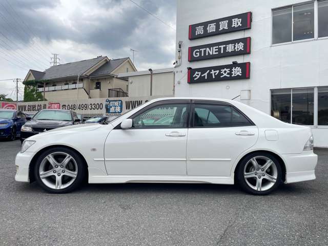 トヨタ アルテッツァ ２．０ ＲＳ２００ Ｚエディション H14年 (関東) 99