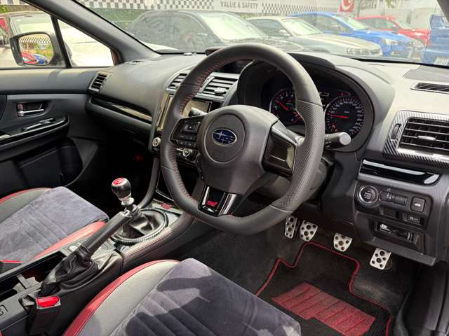 スバル ＷＲＸ　ＳＴＩ ＳＴＩ ２．０ タイプＳ ４ＷＤ H29年 (関東) 99