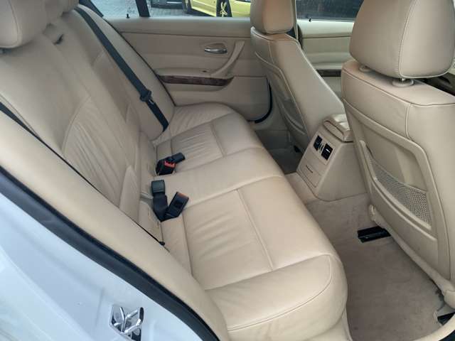 ＢＭＷ ３シリーズ ３２３Ｉ ハイラインパッケージ H19年 (関東) 99