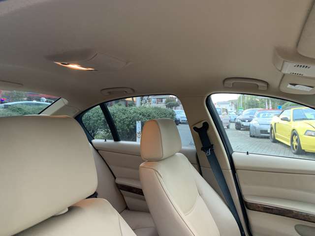ＢＭＷ ３シリーズ ３２３Ｉ ハイラインパッケージ H19年 (関東) 99