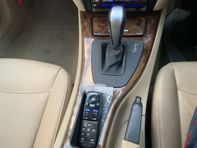 ＢＭＷ ３シリーズ ３２３Ｉ ハイラインパッケージ H19年 (関東) 99