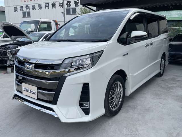 トヨタ ノア １．８ ハイブリッド ＳＩ ＷＸＢＩＩ R1年 (関東) 99