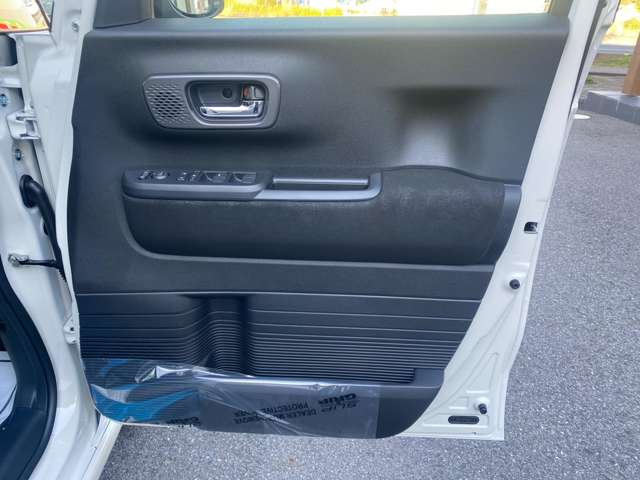 ホンダ Ｎ　ＢＯＸ カスタム ６６０ ターボ R8年 (関東) 99