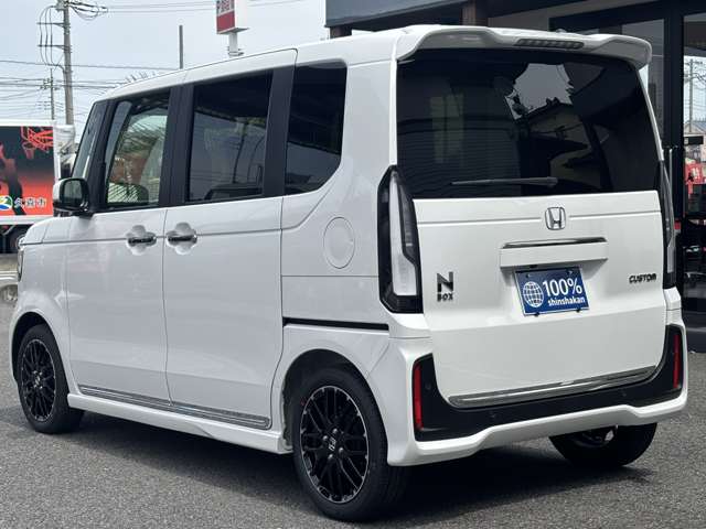 ホンダ Ｎ　ＢＯＸ カスタム ６６０ ターボ コーディネートスタイル モノトーン R8年 (関東) 99