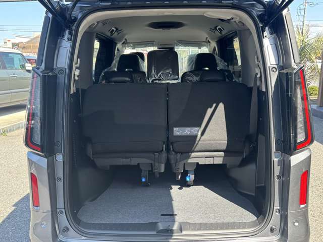 日産 セレナ １．４ Ｅ－ＰＯＷＥＲ ルキシオン R8年 (関東) 99