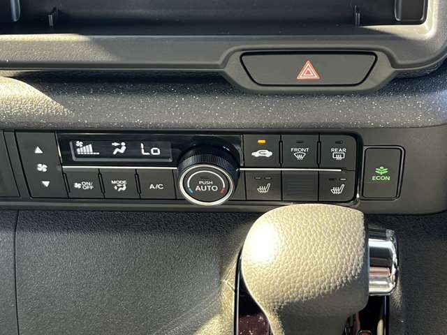 ホンダ Ｎ　ＢＯＸ カスタム ６６０ ターボ R8年 (関東) 99