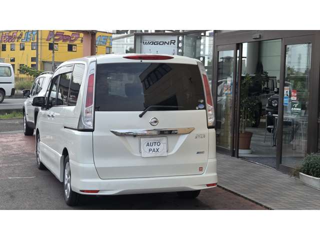 日産 セレナ ２．０ ハイウェイスター Ｖセレクション H24年 (関東) 99
