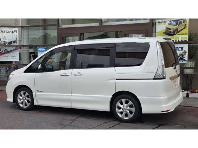 日産 セレナ ２．０ ハイウェイスター Ｓ－ＨＹＢＲＩＤ H25年 (関東) 99