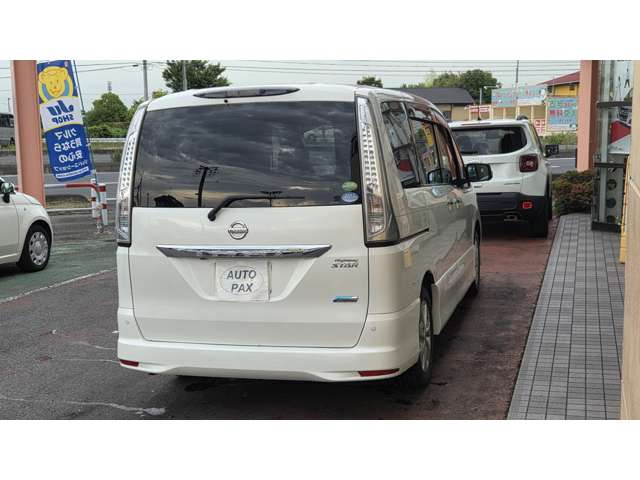 日産 セレナ ２．０ ハイウェイスター Ｓ－ＨＹＢＲＩＤ H25年 (関東) 99