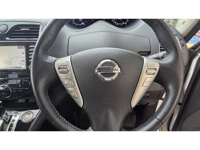日産 セレナ ２．０ ハイウェイスター Ｓ－ＨＹＢＲＩＤ H25年 (関東) 99