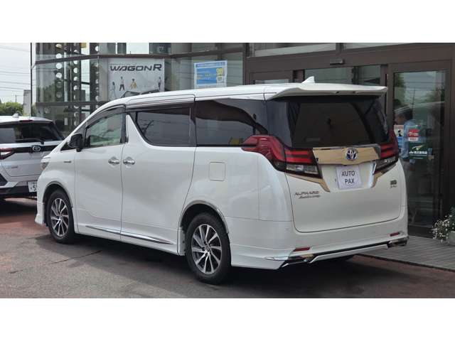 トヨタ アルファード　ハイブリッド ハイブリッド ２．５ エグゼクティブ ラウンジ Ｅ－ＦＯＵＲ ４ＷＤ H27年 (関東) 99