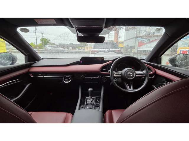 マツダ ＭＡＺＤＡ３　ファストバック ２．０ ２０Ｓ バーガンディ セレクション R1年 (関東) 99